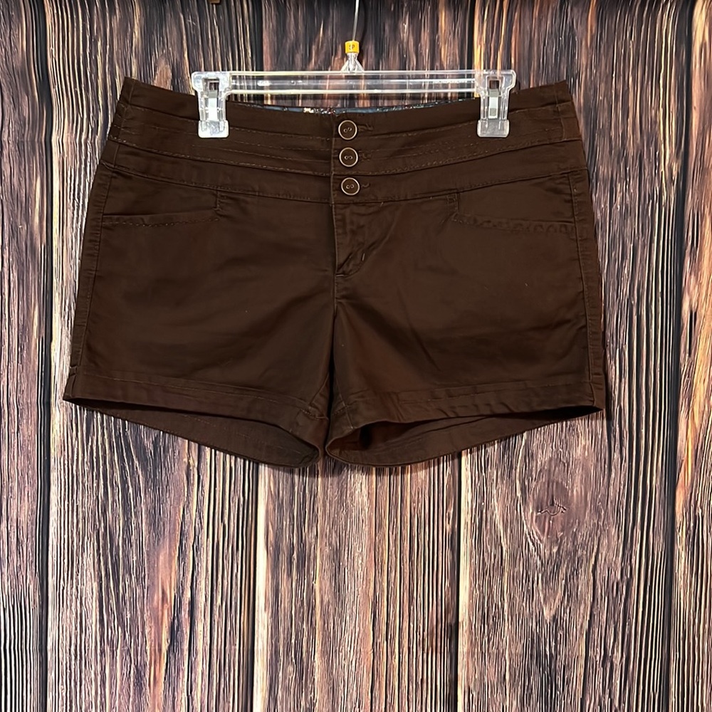 Copper Key Shorts- Size 11